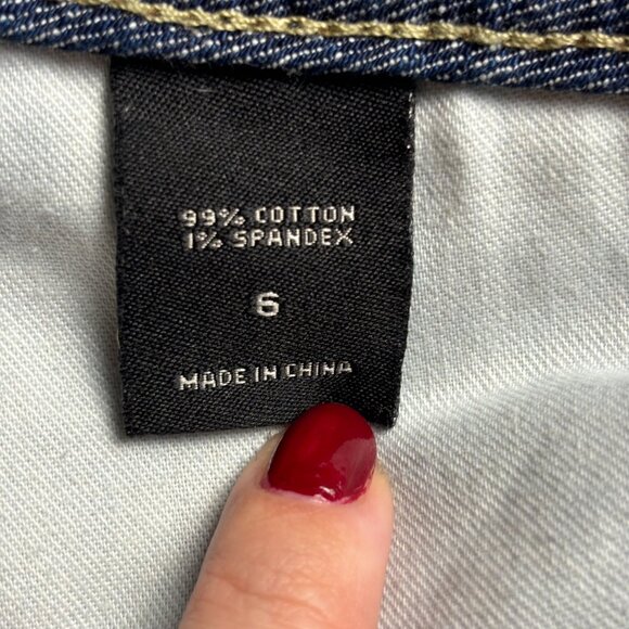 London Jean Low-Rise Bootcut Jeans with Double-Button Waist - Size 6 - Picture 4 of 9